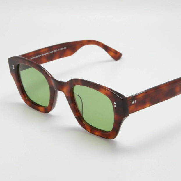 Waiting For The Sun Axel