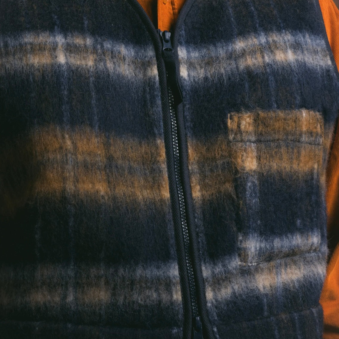 Kestin Bute Vest Navy Check