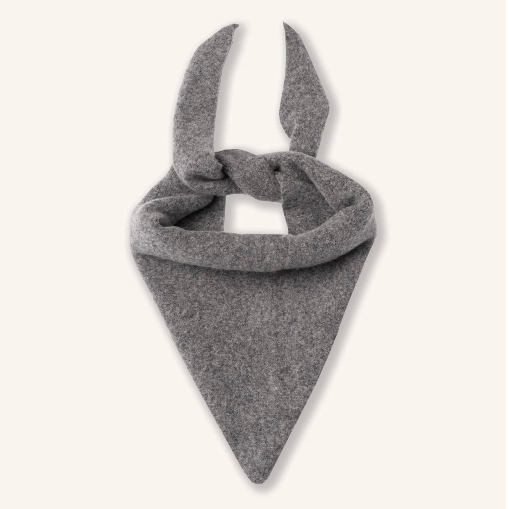 Kestin Alva Bandana