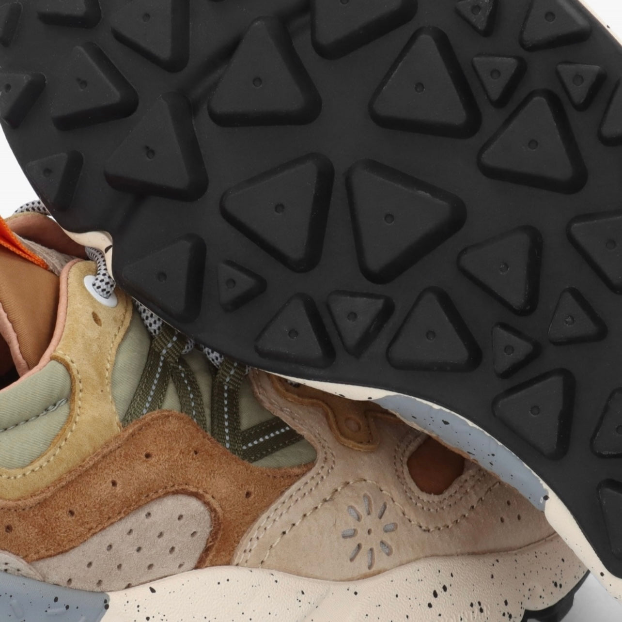 Flower Mountain Yamano 3 Man Grey - Beige