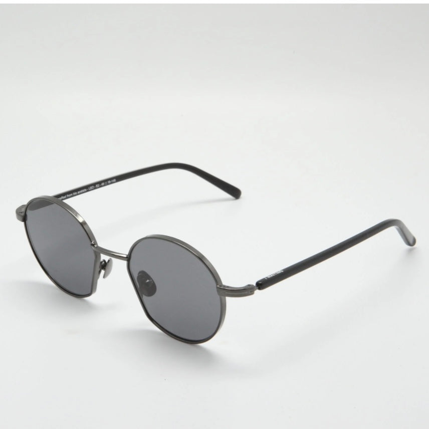 Waiting For The Sun Leo