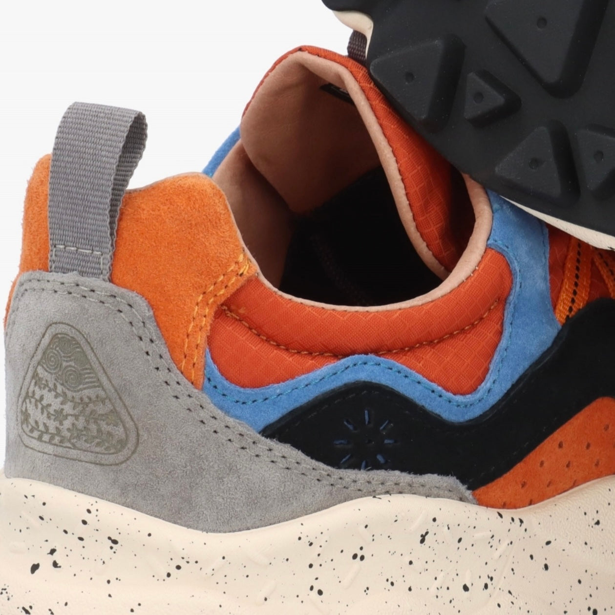 Flower Mountain Yamano 3 Man Warm Coral